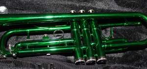 Trompeta <span class=keywords><strong>de</strong></span> Latón Verde <span class=keywords><strong>de</strong></span> Calidad en Tono Bb con 3 <span class=keywords><strong>Pistones</strong></span> <span class=keywords><strong>de</strong></span> Acero Inoxidable - Product Image 5