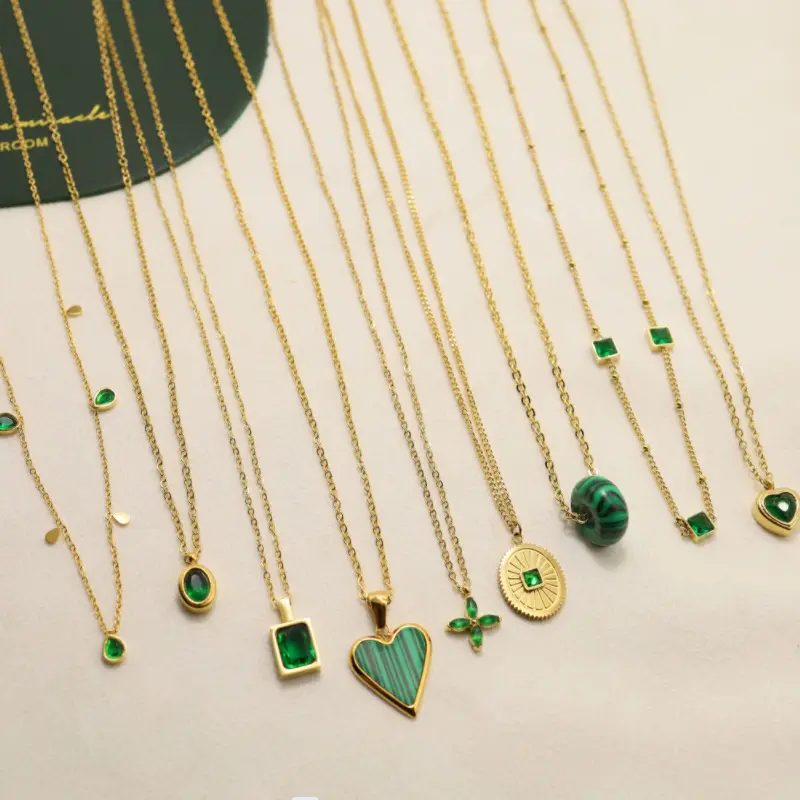 New Ins Style Green Women Stainless Pendant Necklace Zircon Shell Natural Stone Bead Stainless Necklace