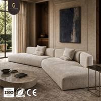Canapé en tissu de designer sur mesure de style Old Money avec configuration personnalisée pour villas de luxe et projets d'aménagement intérieur résidentiel haut de gamme B2B