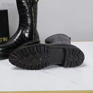 Botas Chelsea de Piel de Cocodrilo Genuina para Hombre, Personalizadas OEM, con Cierre de Cremallera, Botas de Invierno Cálidas hasta el Tobillo - Product Image 3