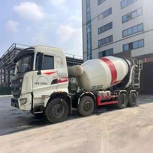 Truk Mixer Beton Bekas Sinotruk SANY 10 Meter Kubik (12m³) Mobile Portable Self Loading - Product Image 1