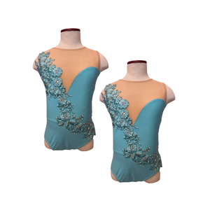 Les costumes de ballet d'Amanda combinent des matériaux doux et élastiques pour plus de confort et rehaussent la grâce et l'apparence de chaque danseuse. - Product Image 4