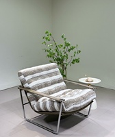 Fauteuil d'appoint moderne de luxe en tissu rayé, écologique et portable, avec base en traîneau chromé, style italien, pour salon