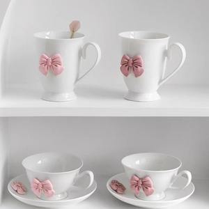 Ins Stijl Schattige Meisjesachtige Hartbeker En Bordset Koffiekopje Keramische Afternoontea Hoog Uiterlijk Niveau Strik Beker - Product Image 3