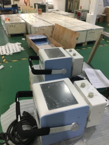 التوريد من المصنع مباشرة 100mA 5KW جهاز اشعة ار اي موبايل عالي التوتر محمول نظام اشعة ار اي <span class=keywords><strong>DR</strong></span> للاستخدام من جانب الإنسان والطب البيطري - Product Image 4