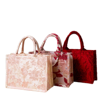 Sacs fourre-tout en toile personnalisés de grande capacité, recyclables, de luxe, durables, pour femmes, avec lettres en relief et poignée en perles, vente en gros