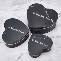 Boîte cadeau rigide personnalisée en forme de cœur noir en carton recyclé PPWR, design éco-responsable, finition mate, logo OEM personnalisé, Saint-Valentin