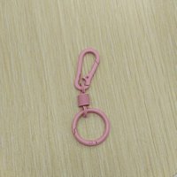 Mousqueton porte-clés en métal couleur bonbon avec clip à ressort, accessoire DIY pour bijoux, sacs et poupées ; Matériau artisanal sportif fait main