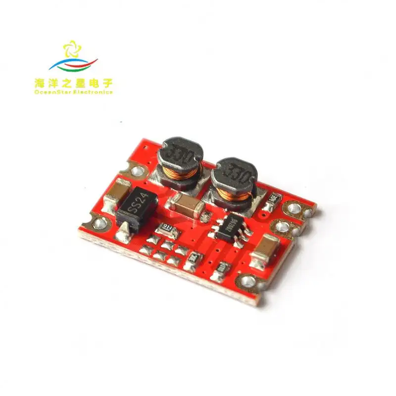 2.5V-15V Naar 3.3V 5V Vaste Uitgang Klein Volume Voedingsmodule Dc Automatische Buck-Boost Module