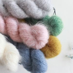 Lotus iplikler tıknaz doğal elyaf 70% tiftik 30% 130m/50g yün el örgü karışımlı iplik - Product Image 3