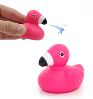 Canard en caoutchouc personnalisé, flamant rose en PVC, jouets de bain avec logo, en caoutchouc imprimé en gros pour la décoration de gâteaux de baby shower et la décoration de salle de classe