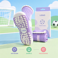 Chaussettes de football antidérapantes lavande à bord festonné pour jeunes équipes de football, pour une adhérence sécurisée sur le terrain, production en gros, révision des designs, calibrage des tailles
