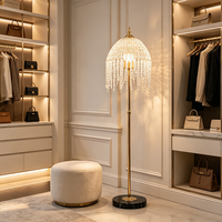Luxuriöse französische Stehlampe mit goldenen Quasten und Kristallen, höhenverstellbare Stehleuchte, dekorative Stehlampe für Schlafzimmer & Wohnzimmer