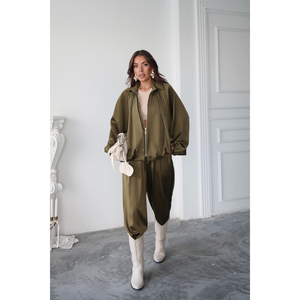 Blouson bomber en satin kaki pour femme - Product Image 4