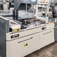 Petite machine à décapier le papier usagé pour boîtes, machine à éliminer les déchets de carton, presse à papier usagé, machine à décapier les déchets.