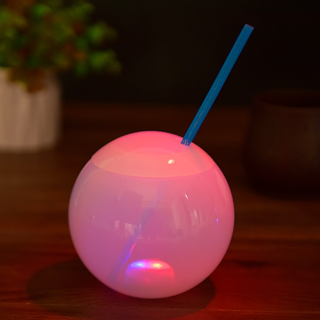22OZ Round Shape Plastic Cup White Color Plastic Drinking Cup With Led