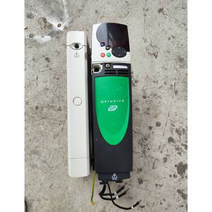 Variateur de fréquence SP2401 <span class=keywords><strong>UNIDRIVE</strong></span> <span class=keywords><strong>SP</strong></span> 5,5/7,5 kW 380 V d'occasion en bon état - Product Image 1