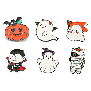 Broche en métal émaillé personnalisée pour Halloween, avec logo de <span class=keywords><strong>film</strong></span> d'<span class=keywords><strong>horreur</strong></span>, de dessin animé, de fantôme, de citrouille, de sorcière, pour carte de soutien - Product Image 5