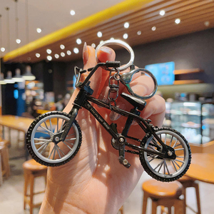 Portachiavi Creativo a Forma di Mini Mountain Bike in Lega di Zinco, Modello di Bicicletta Raffinato, Ciondolo per Borsa di Coppia, Accessorio Regalo alla Moda - Product Image 6