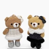 Porte-clés en peluche ours en peluche beige Kawaii avec clip cœur, robe scintillante, col en fourrure, animal en peluche, pendentif de sac, cadeau pour filles