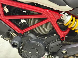 Accessoires de <span class=keywords><strong>moto</strong></span> <span class=keywords><strong>Ducati</strong></span> Monster 797 12V de haute qualité, état <span class=keywords><strong>neuf</strong></span> - Product Image 4