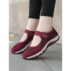 Scarpe da Fitness Rosse Regolabili da Donna, Scarpe Atletiche Traspiranti con Design in Rete Elegante, Comode per Camminare - Product Image 3