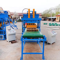 Machine à fabriquer des briques en terre compressée emboîtables CH4-10, machine à blocs creux entièrement automatique