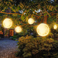 Lampe de Jardin Sphérique IP65 Effet Clair de Lune, Décoration Extérieure de Noël, Télécommandée, Multicolore Peinte