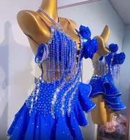 Robe de concours de danse latine à sequins et strass, robe de performance à ourlet asymétrique, robe de performance de danse latine haut de gamme à franges