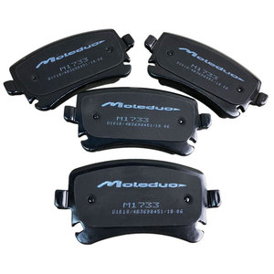 Plaquettes de frein arrière M1733 D1018 7E0698451 JZW698451K pour VW Multivan T5 <span class=keywords><strong>T6</strong></span> <span class=keywords><strong>Transporter</strong></span> T5 <span class=keywords><strong>T6</strong></span> Audi A6L Hongqi H7 Céramique Semi-Métallique - Product Image 2