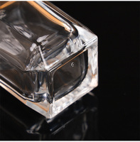 Flacons de parfum vides en verre transparent personnalisés de 100 ml pour cosmétiques, avec vaporisateur rechargeable, MOQ flexible