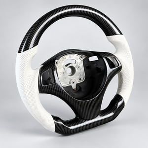 Volant sport en fibre de carbone 3 branches 40 mm pour BMW Série 3 Série 5 F30 F20 F21 F22 X3 X4 - Product Image 1