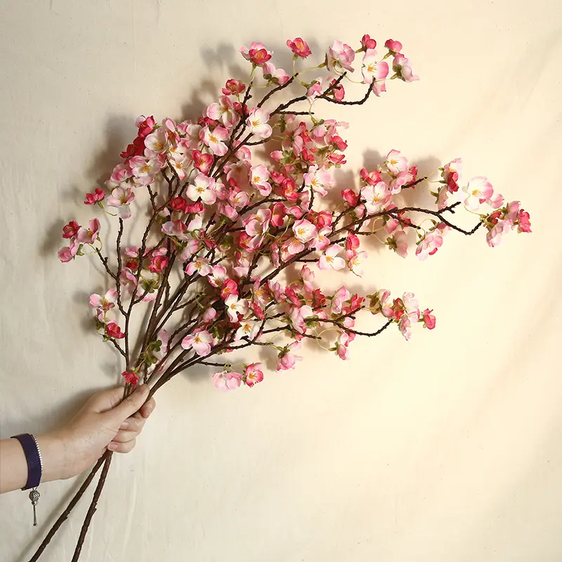 Vente en gros de fleurs de simulation de beauté, de cerisier, de prunier, de pêcher, d'articles décoratifs pour Noël en Europe du Nord