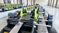 Machine de formage à froid de profilés pour cloisons sèches, personnalisable et réglable, contrôlée par PLC, entraînée par moteur, pour la réalisation de motifs gaufrés et de rainures