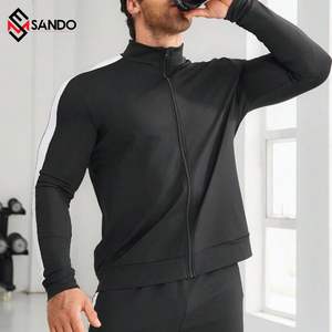 Nuevo chándal de rayas blancas con logotipo personalizado de la mejor calidad 2025 para hombre, chándal de entrenamiento en blanco de poliéster de LICRA de ajuste regular Suelto - Product Image 4