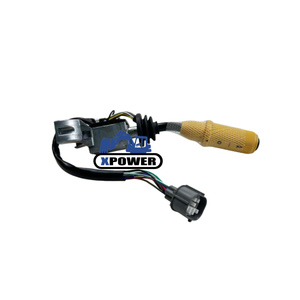 Interrupteur de commande avant et arrière 70152701 pour 505-19 F.M 540 4CX444 4C 3CX - Product Image 1