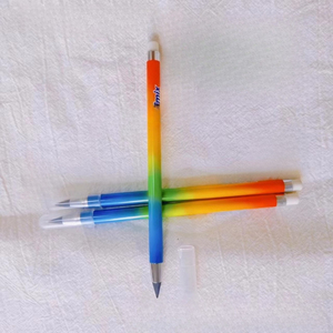 La nuova tecnologia Eternal Pencil Black non è facile da rompere e non è adatta per la scrittura. Matita per studenti delle scuole elementari - Product Image 4