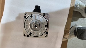 มอเตอร์ SGMSH-15DCA6H-OY ของแท้ ยี่ห้อ Y a s k w กำลังไฟ 1.5 กิโลวัตต์ 400 โวลต์ รุ่น Sigma2 - Product Image 5