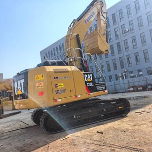 Excavatrice Caterpillar d'occasion 20 tonnes Série 320 du Japon, excellent état, composant de pompe essentiel, modèle 2016, puissance 75KW, modèles 320GC 320D2 - Product Image 2