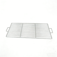 Plateau en maille pour barbecue en acier inoxydable 304 avec poignées, résistant à la chaleur pour grillades et four. Tailles personnalisées, échantillons et exportation.