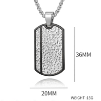 Pendentif rétro en acier inoxydable pour homme avec motif de lune Collier de marque militaire simple à la mode Chaîne de corde de style classique Accessoire de fête