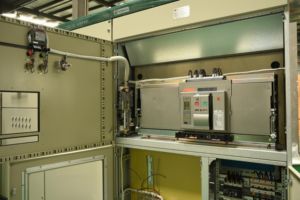 Tianshun TSD <span class=keywords><strong>400V</strong></span> Niederspannungs-Blindleistungskompensationsschrank 30KA Intelligenter Kondensator-Reaktive-Leistungskompensationsschrank - Product Image 4