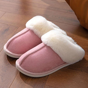 Pantuflas de gamuza suave de alta gama, aptas para uso en interiores y exteriores, pantuflas de invierno para mujer, cómodas y afelpadas, con función antideslizante. - Product Image 4