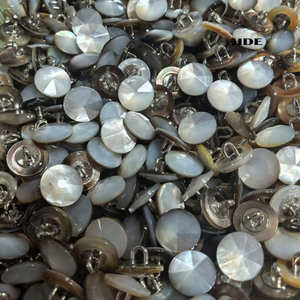 Eleganti bottoni a conchiglia con madreperla e paillettes, a 4 fori, lavabili a secco, rotondi, per camicie, abiti, completi e accessori - Product Image 5
