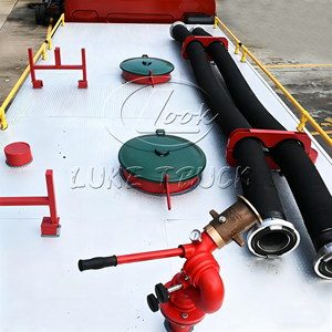 Camión de Bomberos Chenglong de 10 Ruedas para Zonas Rurales, Capacidad de 15 Toneladas, 6x4, Tanque de Agua de 15000L, Vehículos de Extinción de Incendios para Rescate en Pueblos - Product Image 5