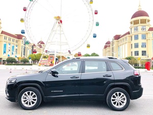 <span class=keywords><strong>Jeep</strong></span> Cherokee 2019 Molto Apprezzata SUV di Lusso 5 Porte 5 Posti Benzina Automatica Interni in Pelle Fari LED Sinistri Panoramici - Product Image 2