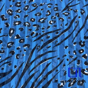 女性の結婚式の衣服のためのセクシーな野生のヒョウゼブラタイガー牛プリント付き軽量シフォン生地プレミアム品質 - Product Image 3