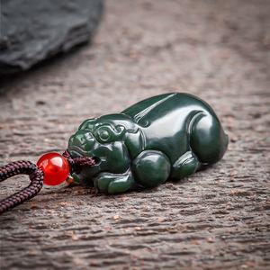 Pendentif Pixiu en jade cyan naturel de Hotan, style chinois, unisexe, design original, cadeau avec certificat d'évaluation HT01 - Product Image 1