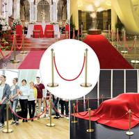 Corde à billes, contrôle de la foule, poteau de barrière en or avec corde rouge et Stanchion