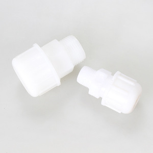 White Plastic <b>Quick</b> <b>Connector</b> 1 Inch Threaded Injection Molded Pipe Fitting For Garden Water System - Product Image 2
